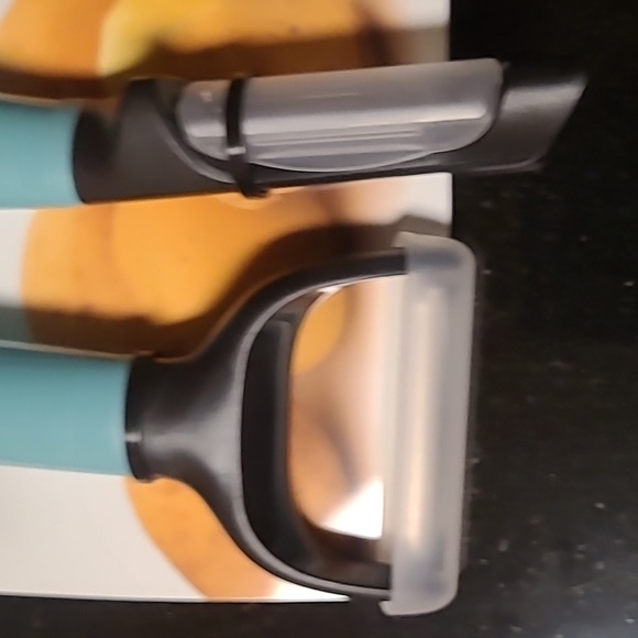 KitchenAid Peeler Set - Picture 4 of 6